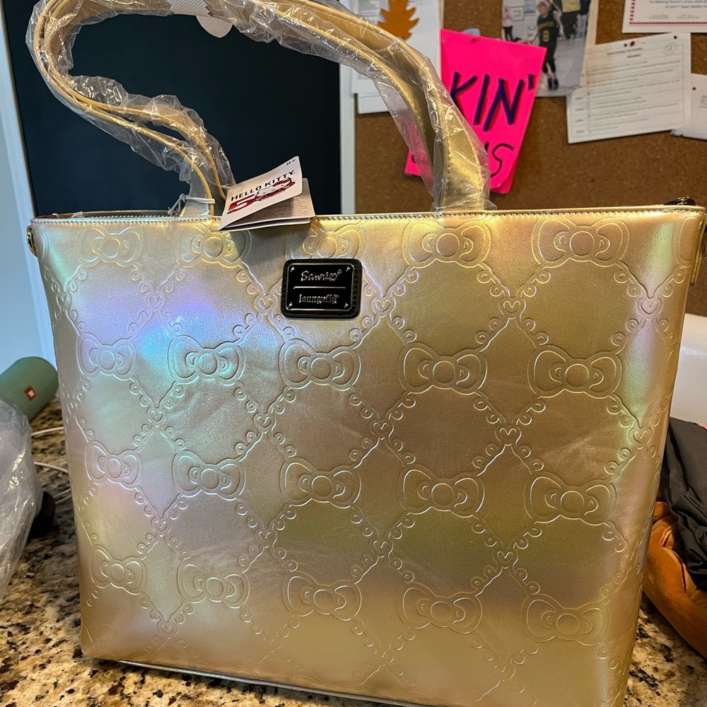Loungefly Gold Tote Bag Hello Kitty